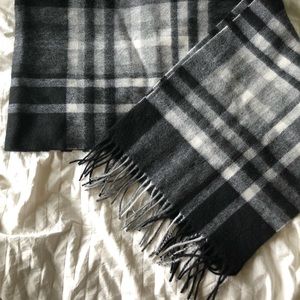Monoprix homme 100% wool scarf black/grey plaid